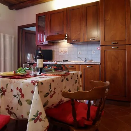 בית חווה Tre Colline In Langa *