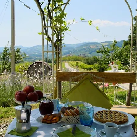 Tre Colline In Langa